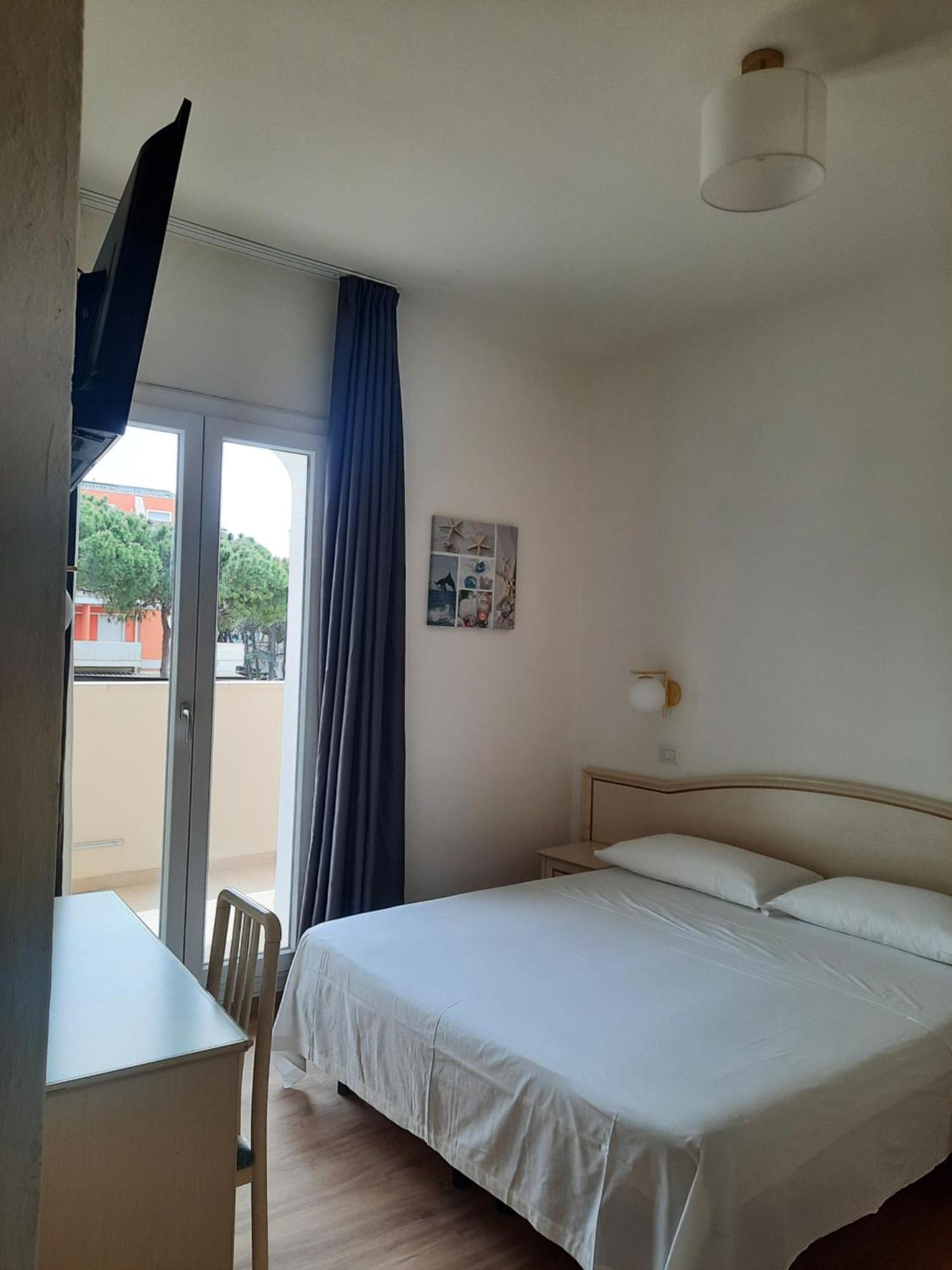 Hotel Schiller Cervia Exteriér fotografie
