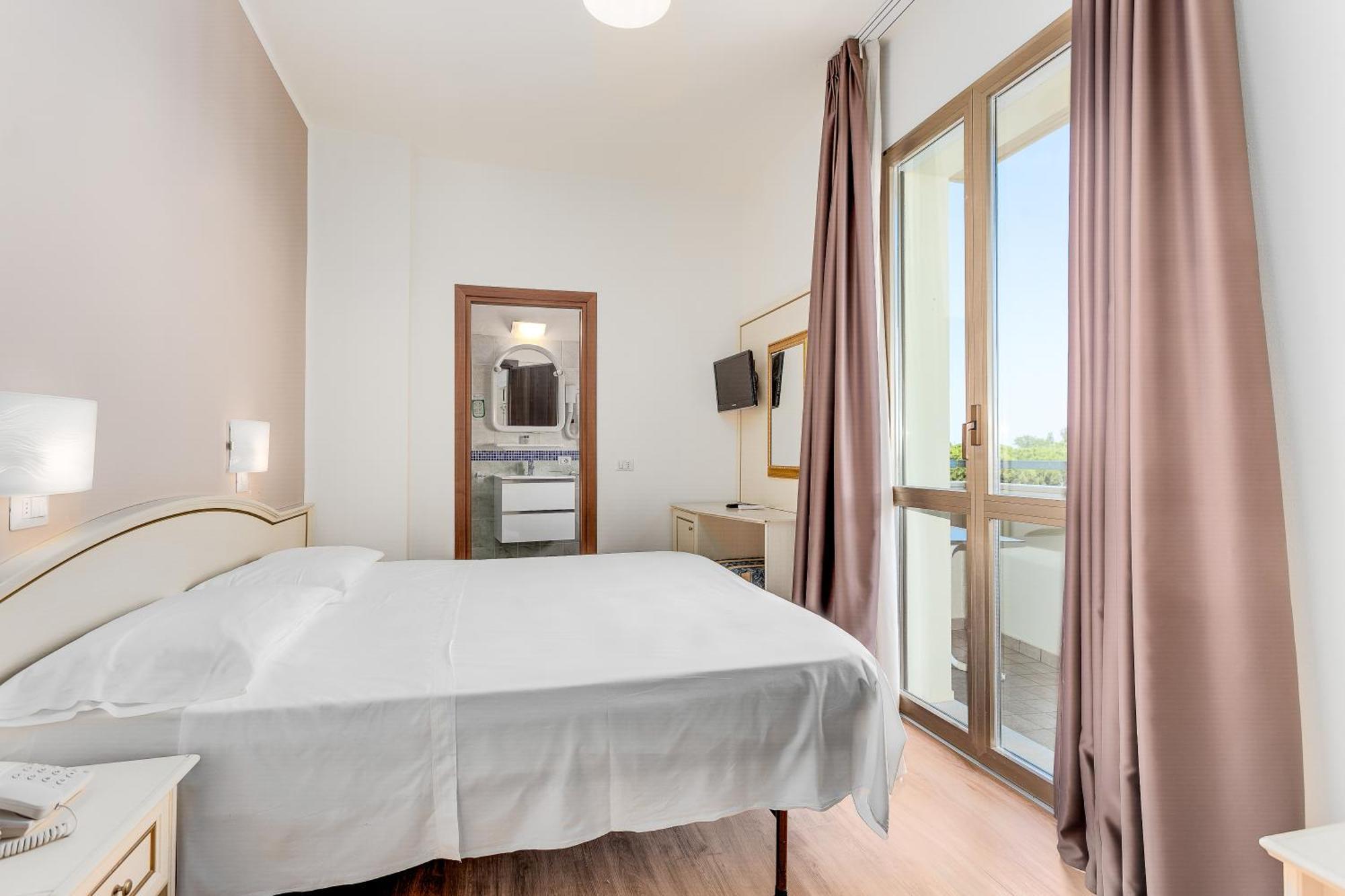 Hotel Schiller Cervia Exteriér fotografie