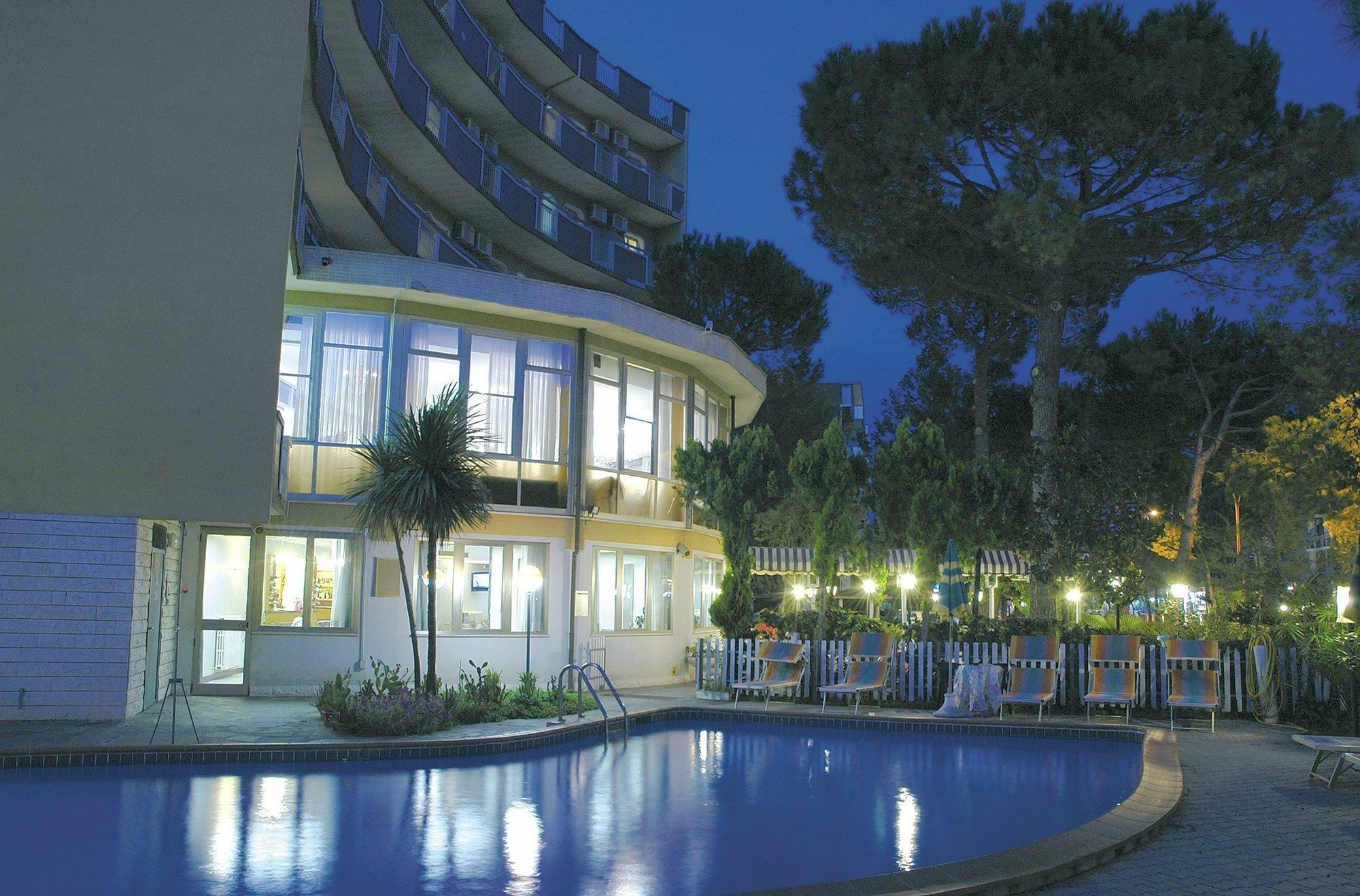Hotel Schiller Cervia Exteriér fotografie